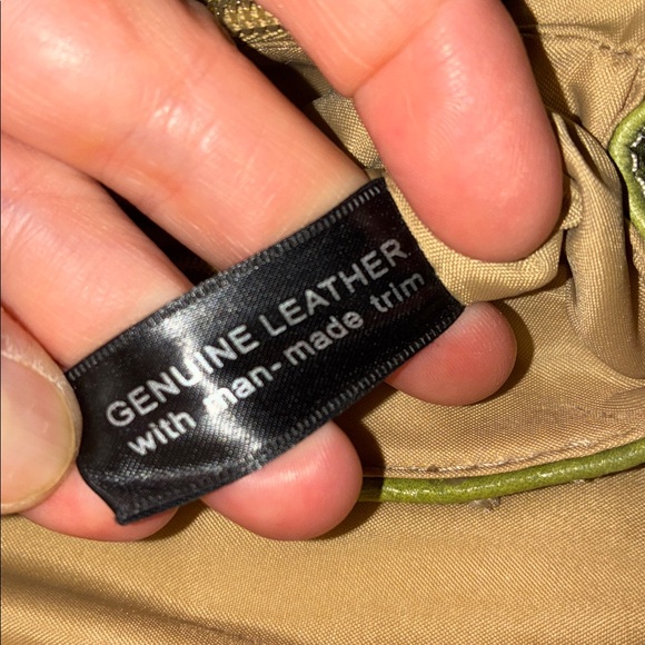 Giani Bernini shoulder bag in pistachio color - Picture 10 of 16